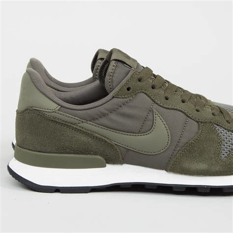 internationalist Nike